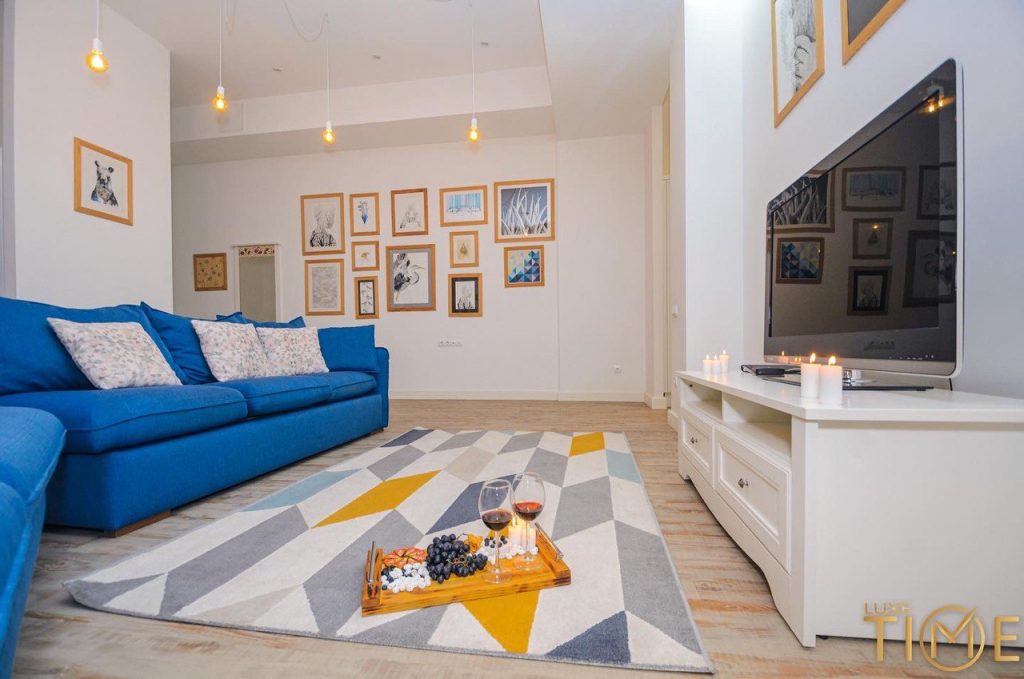 94ffe4f6-b31b-49ff-b878-a02146614c5b